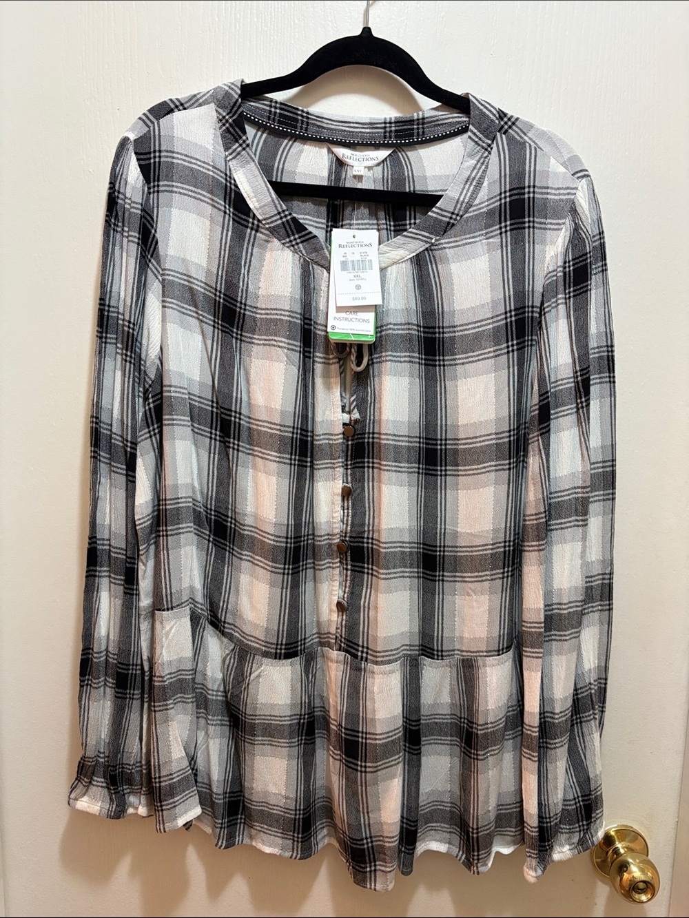 Northern Reflections Black and White Plaid Blouse